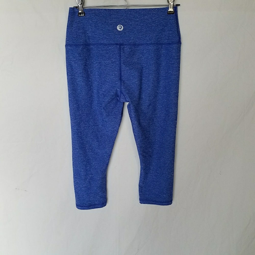 📮 5 for $25 Scorpion sol Capri yoga - Picture 2 of 3